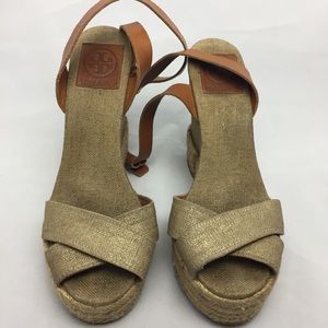 Wedge sandals